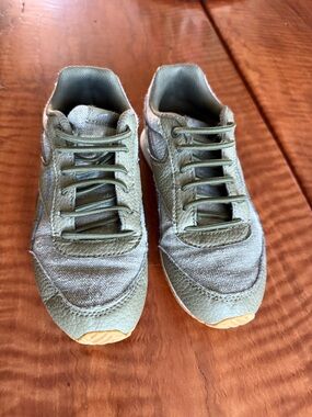 Reebok Kids Olive Green Sneakers
